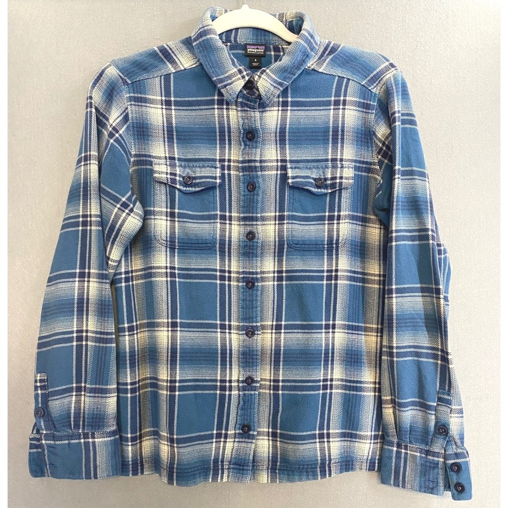Patagonia Womens 6 Blue Plaid Organic Cotton Fjord Flannel Button Down Shirt